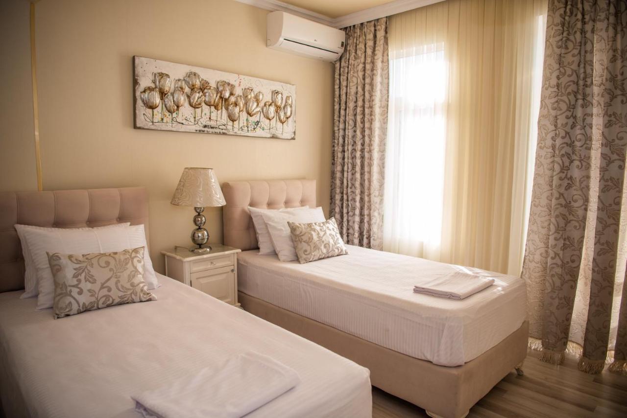 Otantik Shumen Hotel Exterior foto